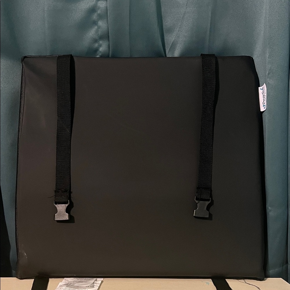 Proactive Medical. Protekt Back 79002. Size 18x17. In great condition!